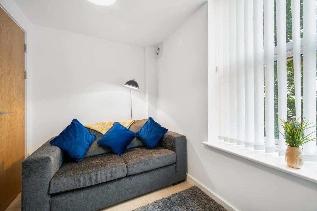 A Lovely 2 Bedroom Apartment In The Heart Of Preston Preston  Exterior foto
